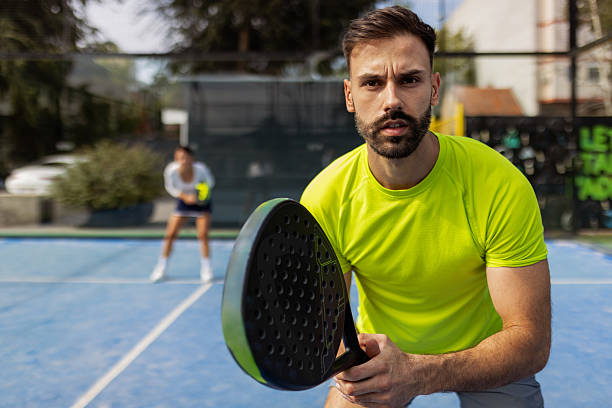 Construction court de tennis
